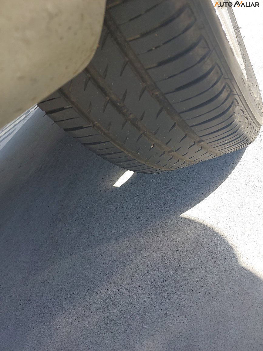 VOLKSWAGEN VOYAGE 1.6 MSI TOTALFLEX COMFORTLINE 4P MANUAL
