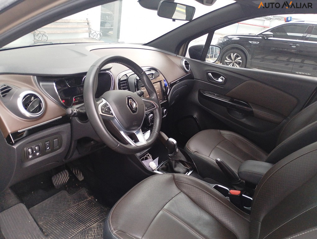 RENAULT CAPTUR 1.3 TCE FLEX ICONIC X-TRONIC