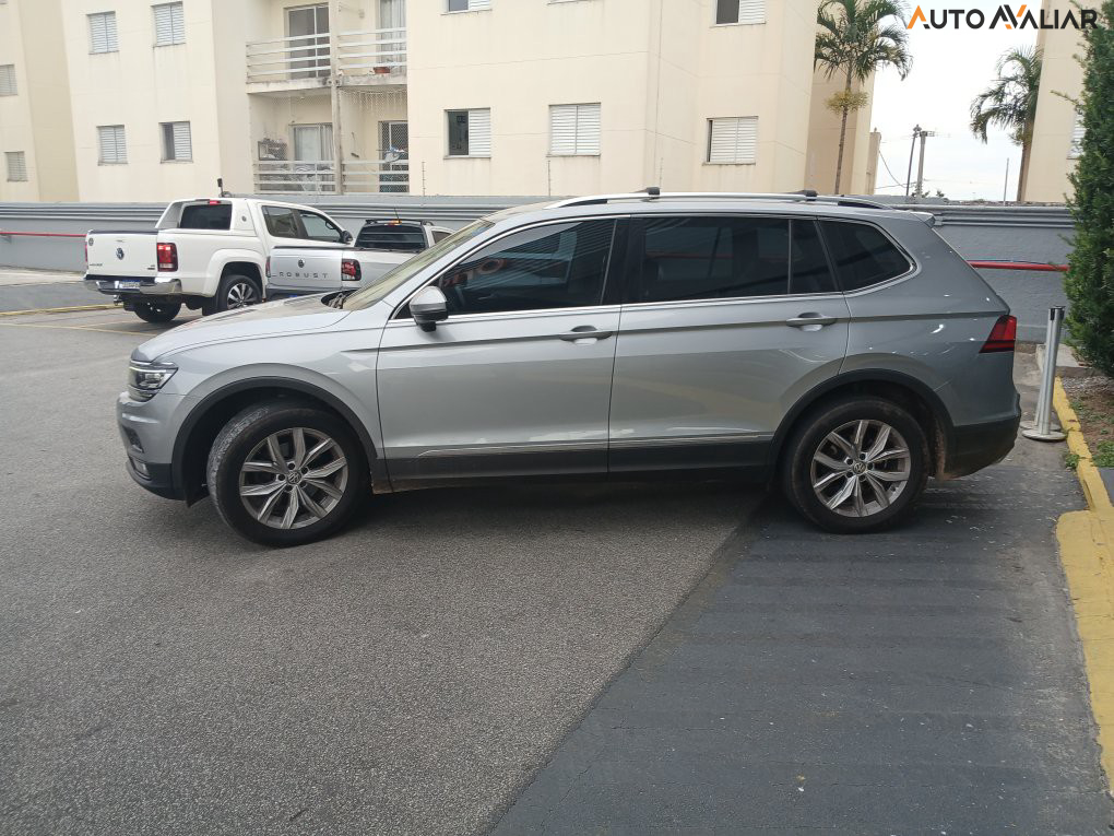 VOLKSWAGEN TIGUAN 1.4 250 TSI TOTAL FLEX ALLSPACE COMFORTLINE TIPTRONIC