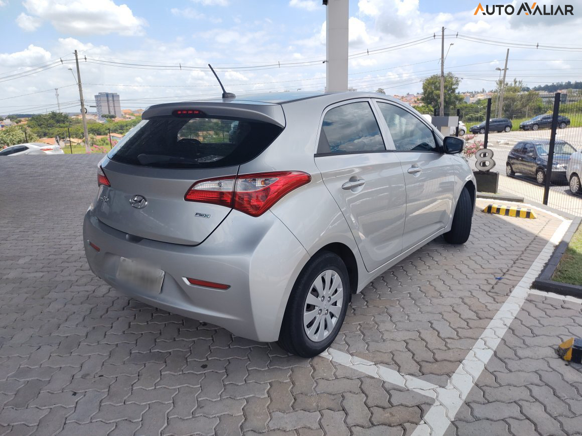 HYUNDAI HB20 1.0 COMFORT 12V FLEX 4P MANUAL
