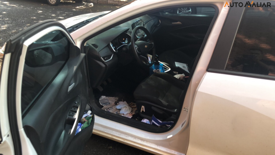 CHEVROLET ONIX 1.0 TURBO FLEX LT MANUAL