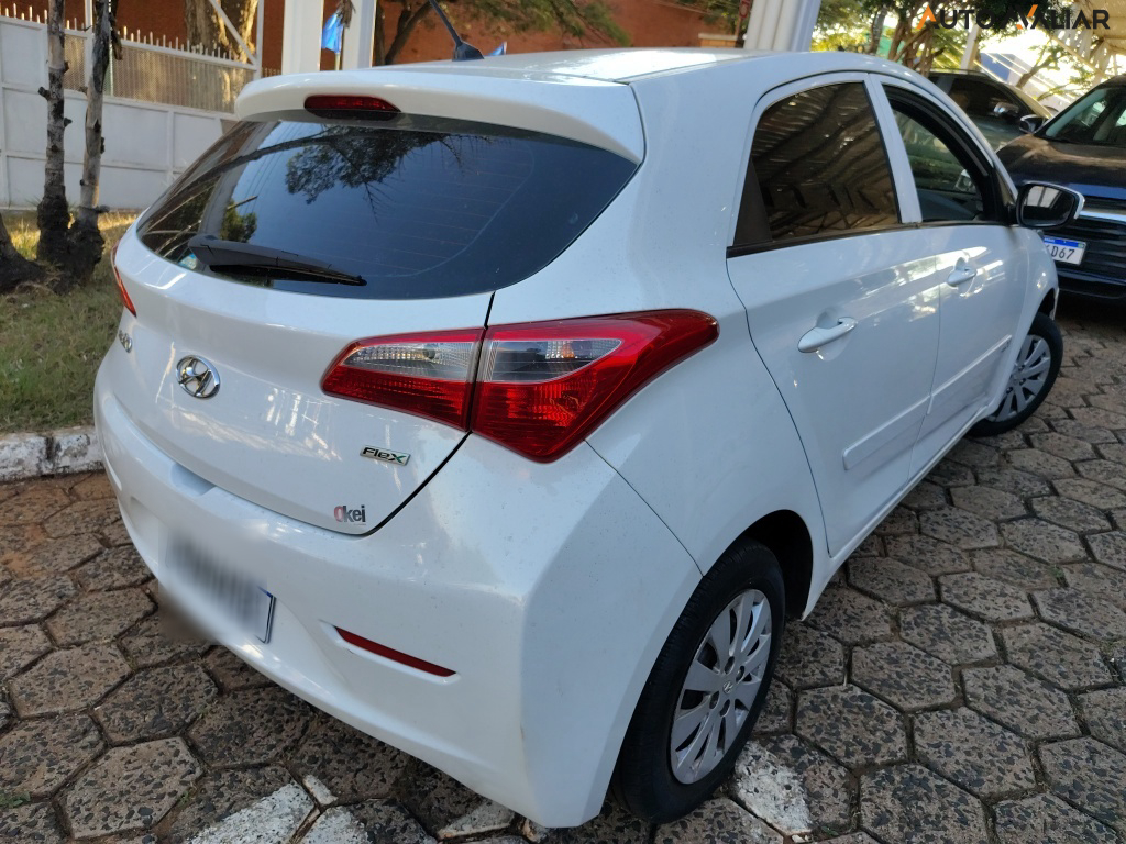 HYUNDAI HB20 1.0 COMFORT 12V FLEX 4P MANUAL