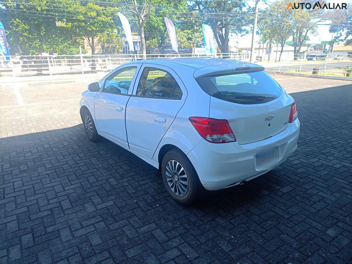 CHEVROLET ONIX 1.0 MPFI LS 8V FLEX 4P MANUAL
