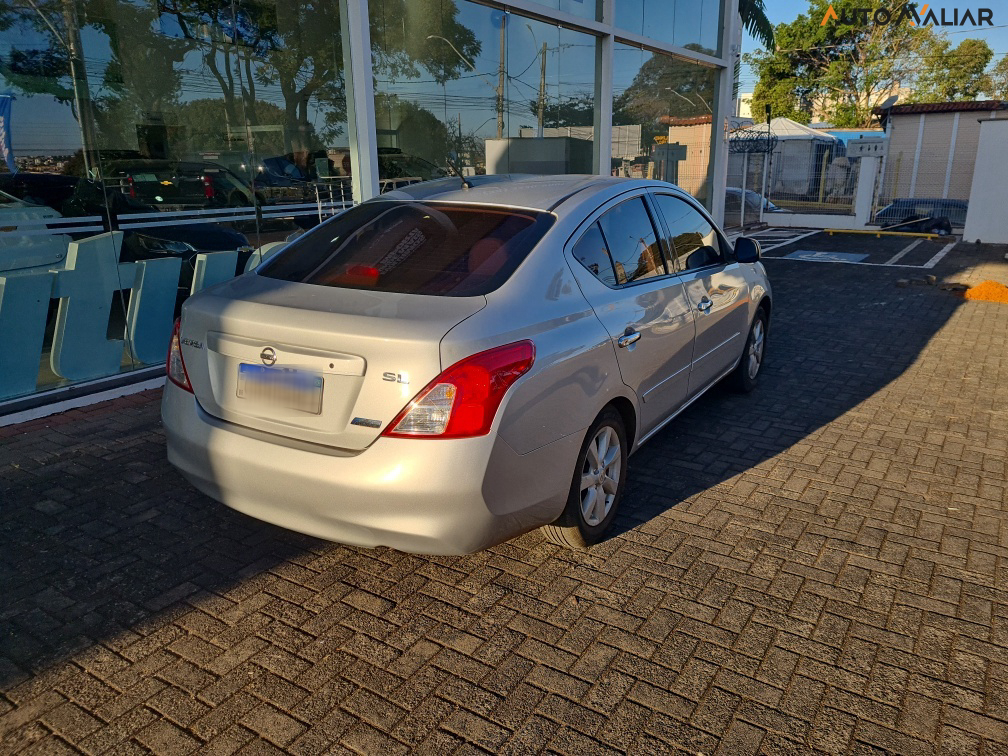 NISSAN VERSA SL 1.6 16V(FLEX)