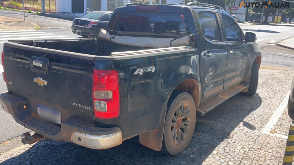 CHEVROLET S10 2.8 LTZ 4X4 CD 16V TURBO DIESEL 4P AUTOMATICO
