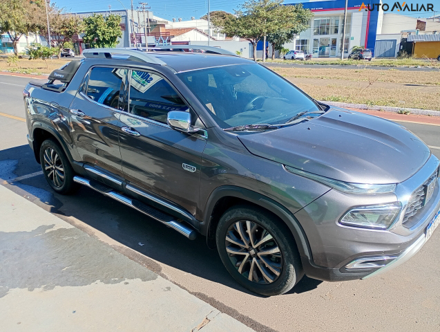 FIAT TORO 2.0 16V TURBO DIESEL RANCH 4WD AT9