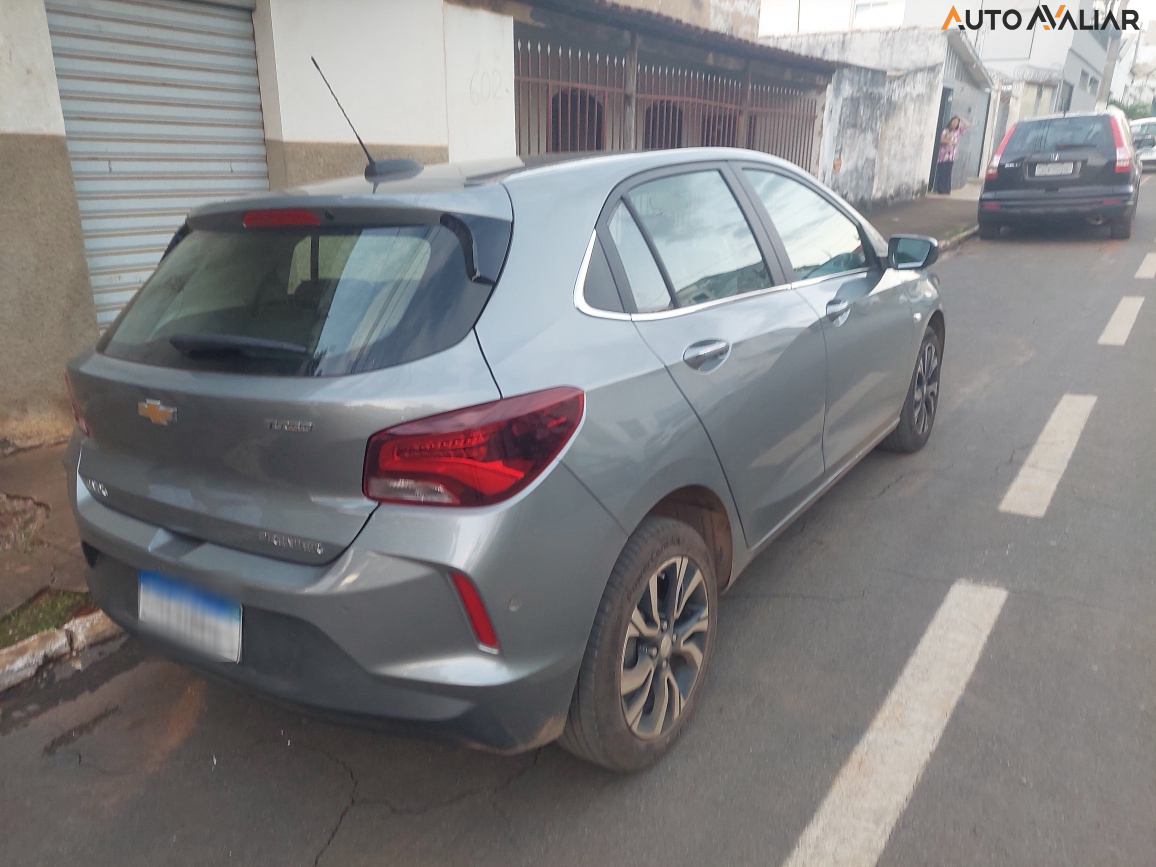CHEVROLET ONIX 1.0 TURBO FLEX PREMIER AUTOMÁTICO
