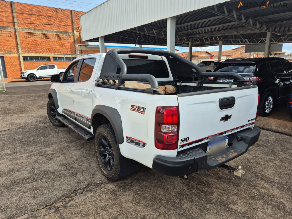 CHEVROLET S10 2.8 16V TURBO DIESEL Z71 CD 4X4 AUTOMÁTICO