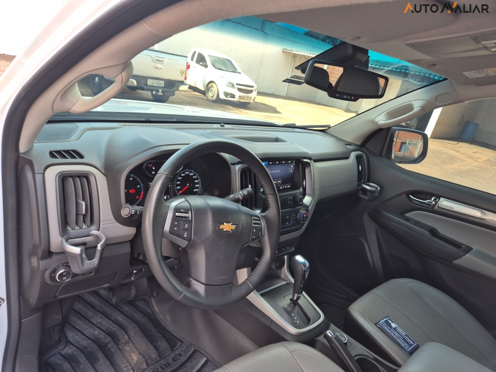CHEVROLET S10 2.8 16V TURBO DIESEL LTZ CD 4X4 AUTOMÁTICO
