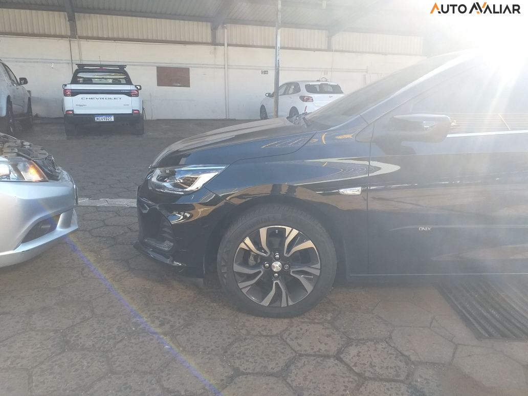 CHEVROLET ONIX 1.0 TURBO FLEX PREMIER AUTOMATICO