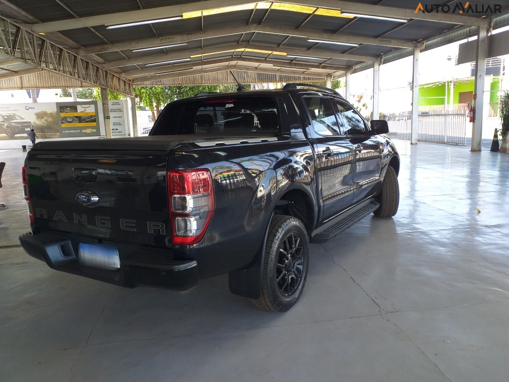 FORD RANGER 2.2 XLS 4X2 CD 16V DIESEL 4P AUTOMATICO