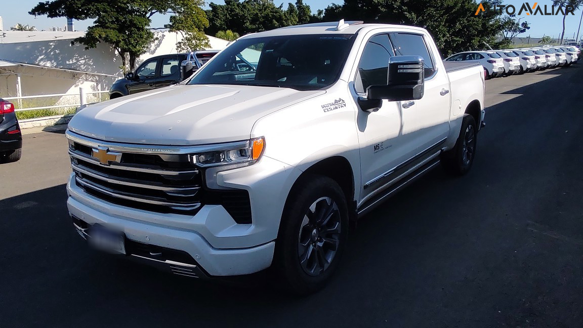 CHEVROLET SILVERADO 5.3 V8 GASOLINA 1500 HIGH COUNTRY 4X4 AUTOMÁTICO