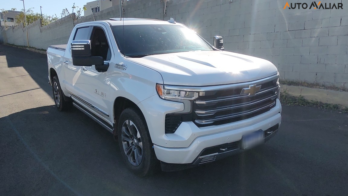 CHEVROLET SILVERADO 5.3 V8 GASOLINA 1500 HIGH COUNTRY 4X4 AUTOMÁTICO