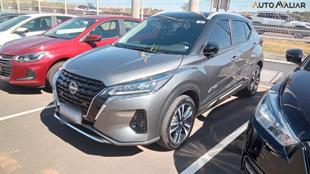 NISSAN KICKS 1.6 EXCLUSIVE 16V FLEX AUT.
