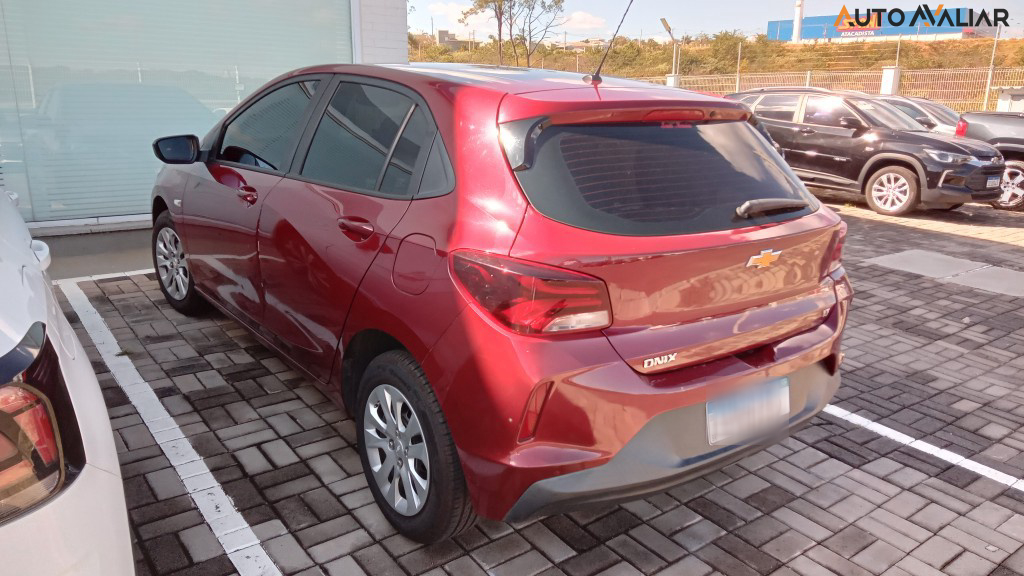 CHEVROLET ONIX 1.0 FLEX LT MANUAL