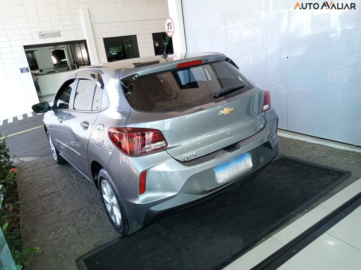 CHEVROLET ONIX 1.0 FLEX LT MANUAL