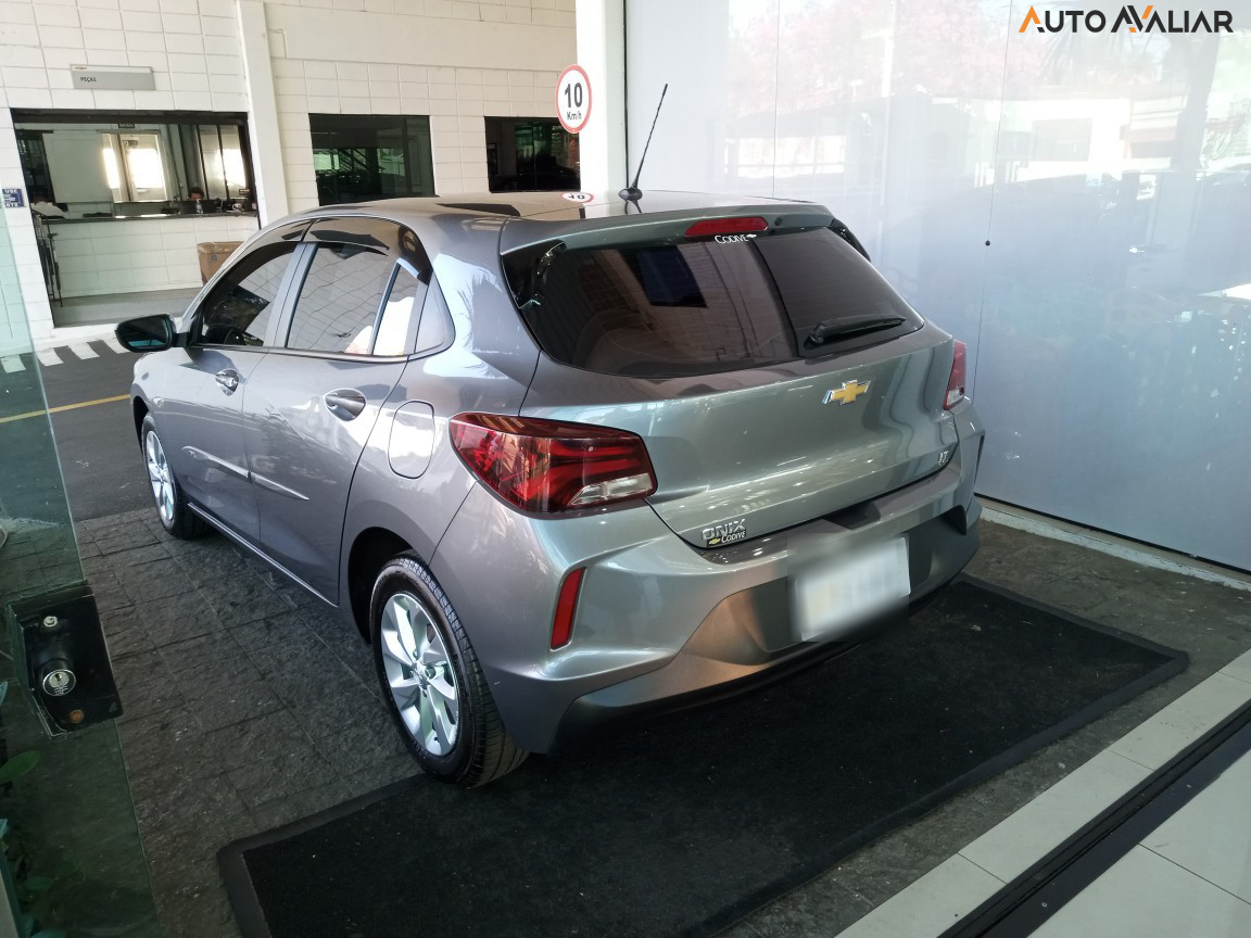 CHEVROLET ONIX 1.0 FLEX LT MANUAL