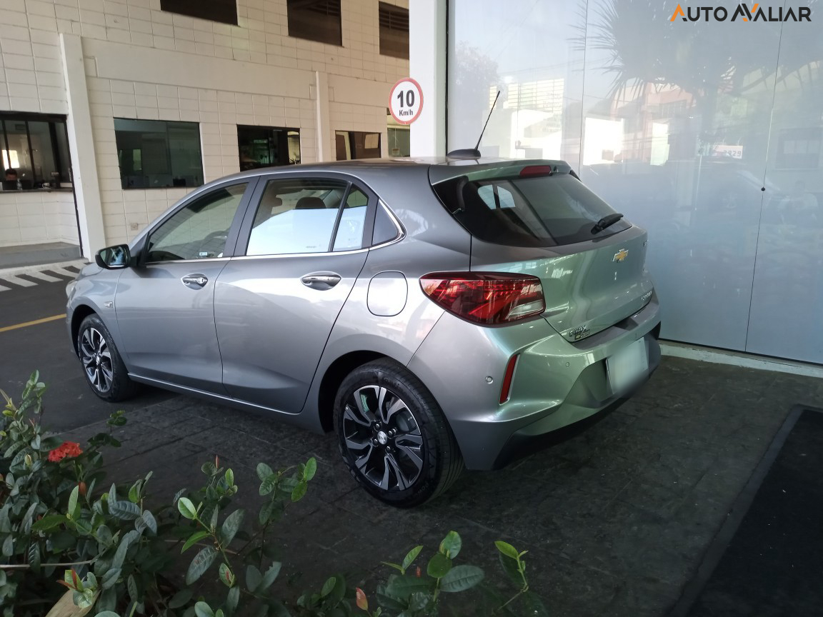 CHEVROLET ONIX 1.0 TURBO FLEX PREMIER AUTOMÁTICO