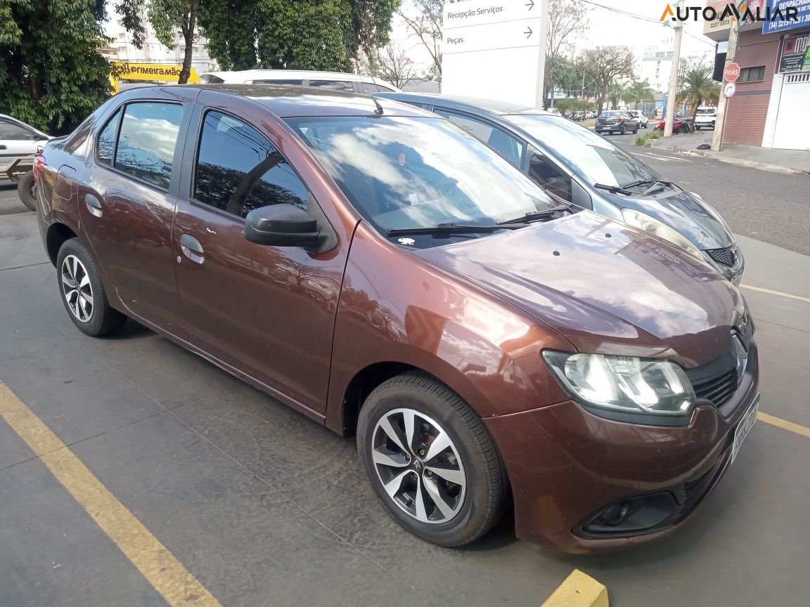 RENAULT LOGAN 1.0 AUTHENTIQUE 16V FLEX 4P MANUAL