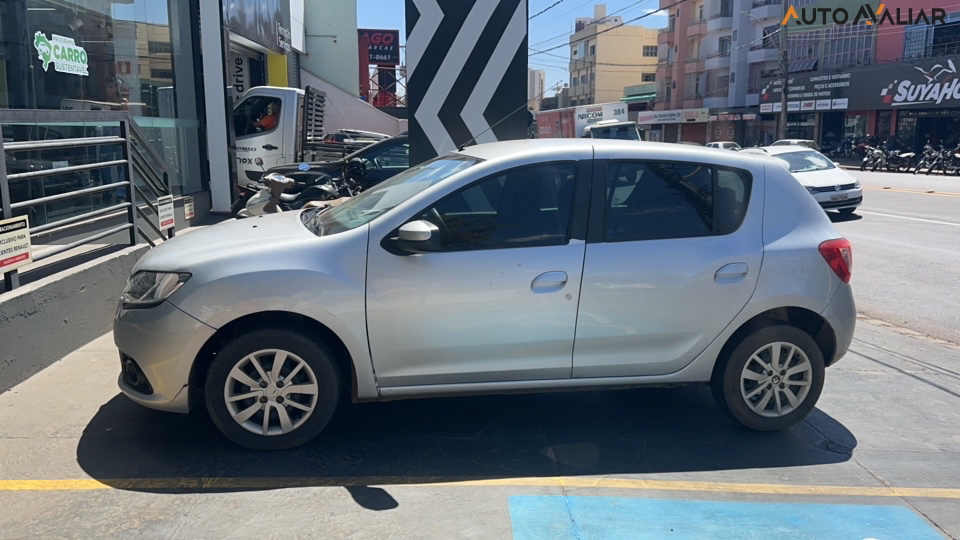 RENAULT SANDERO 1.0 12V SCE FLEX EXPRESSION 4P MANUAL