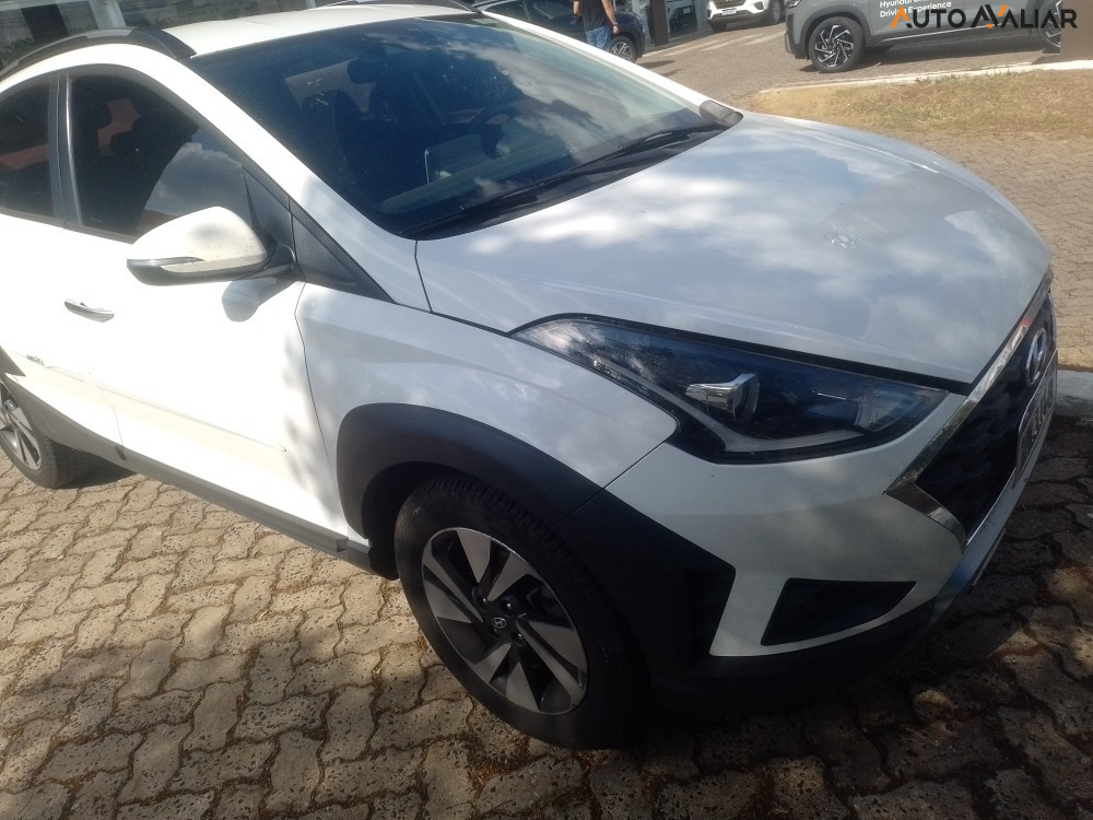 HYUNDAI HB20X 1.6 16V FLEX DIAMOND PLUS AUTOMÁTICO