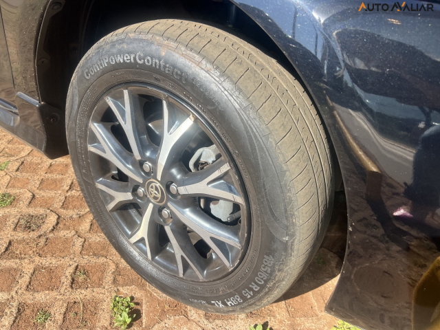 TOYOTA ETIOS 1.5 PLATINUM SEDAN 16V FLEX 4P AUTOMATICO