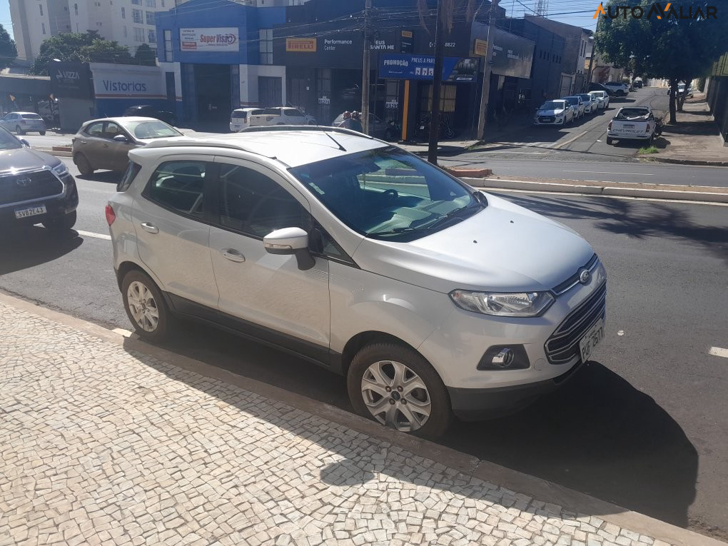 FORD ECOSPORT 2.0 TITANIUM 16V FLEX 4P AUTOMATICO