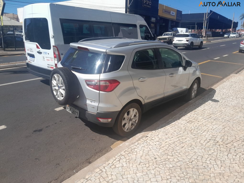 FORD ECOSPORT 2.0 TITANIUM 16V FLEX 4P AUTOMATICO