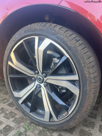 VOLVO XC60 2.0 T8 RECHARGE ULTIMATE DARK AWD GEARTRONIC