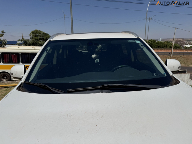 MITSUBISHI OUTLANDER 2.0 COMFORT 16V GASOLINA 4P AUTOMATICO