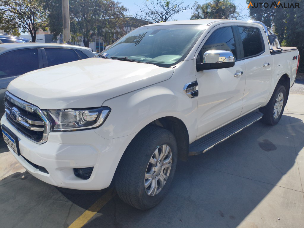 FORD RANGER 3.2 XLT 4X4 CD 20V DIESEL 4P AUTOMATICO