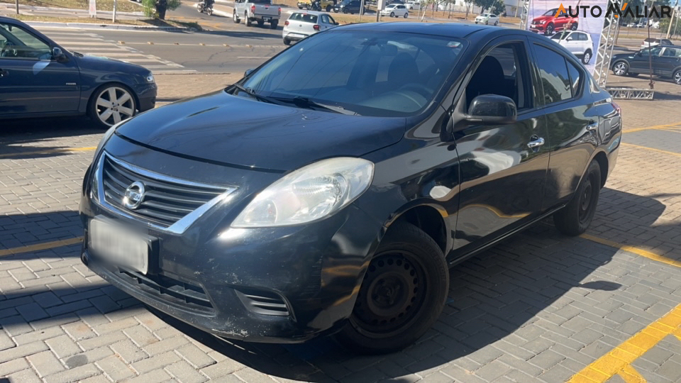 NISSAN VERSA SV 1.6 16V(FLEX)