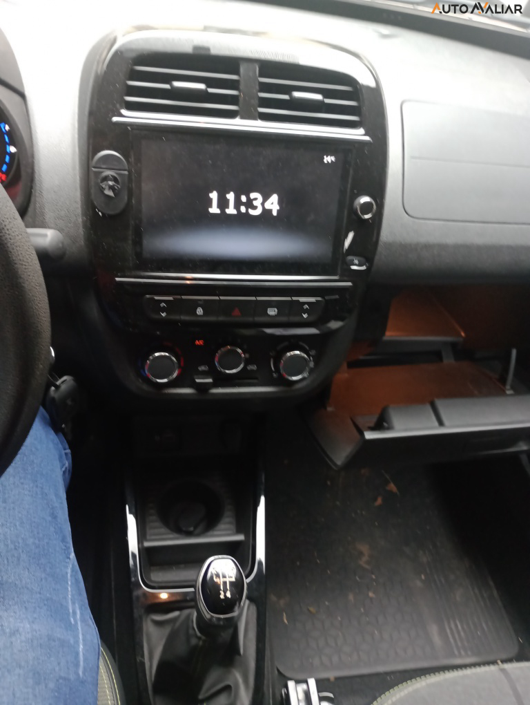 RENAULT KWID 1.0 12V SCE FLEX OUTSIDER MANUAL