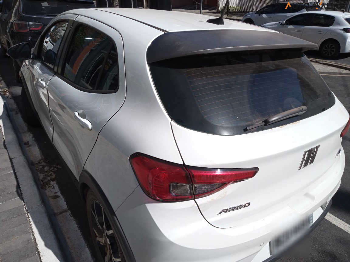 FIAT ARGO 1.8 E.TORQ FLEX HGT AT6