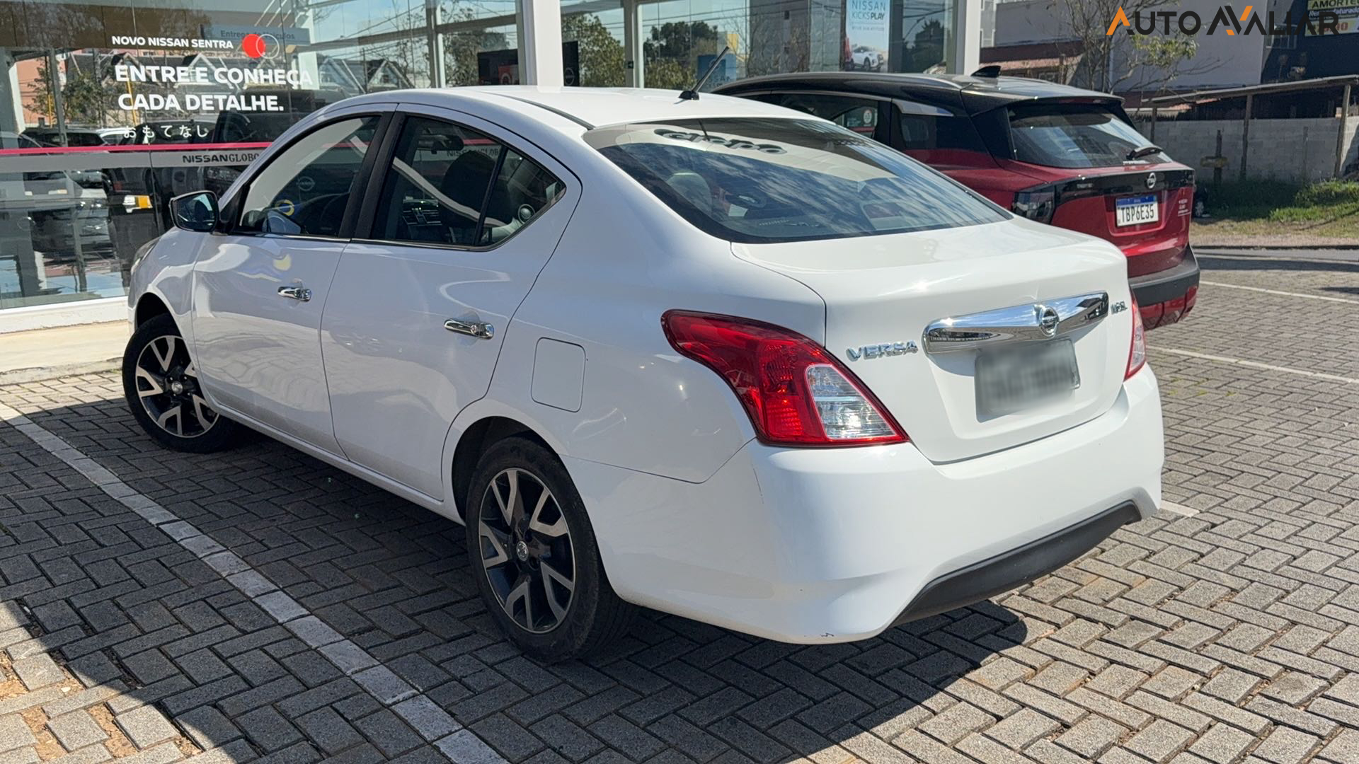 NISSAN VERSA 1.6 16V FLEX SL 4P MANUAL
