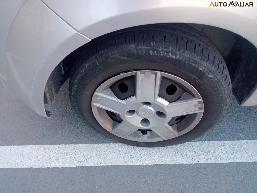 FORD FIESTA 1.6 MPI FIRST HATCH 8V FLEX 4P MANUAL