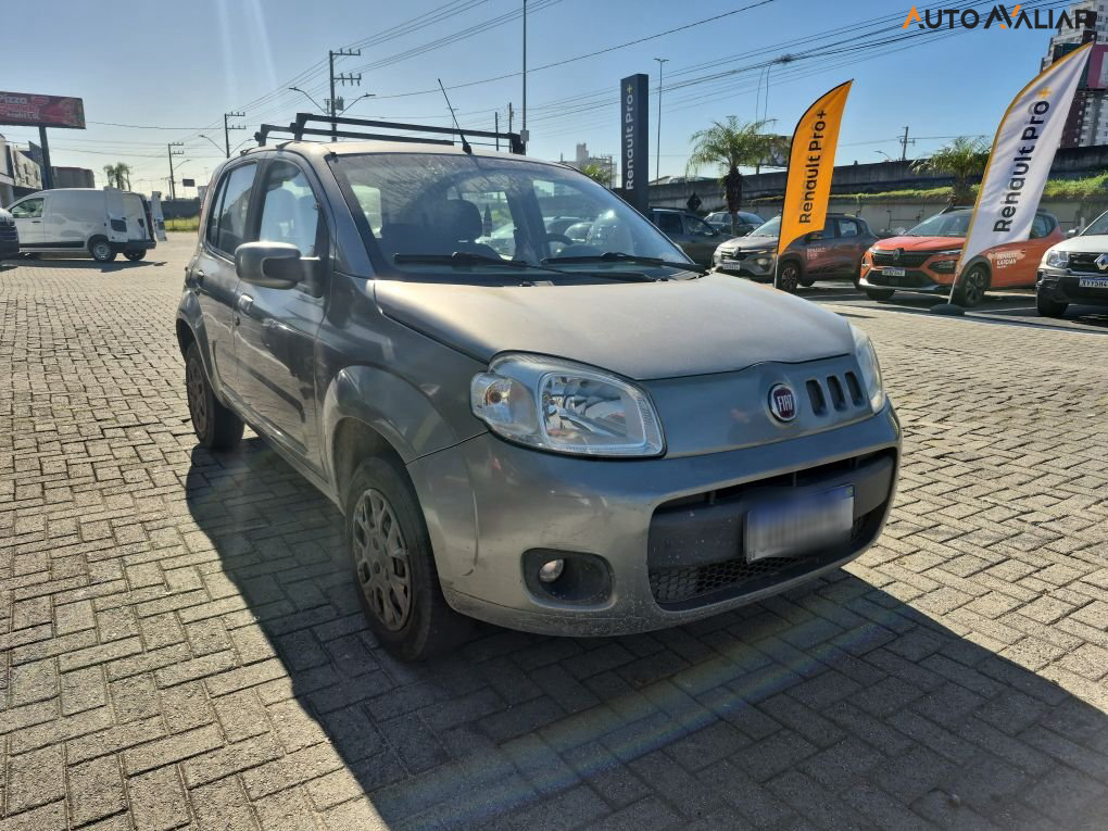 FIAT UNO 1.0 EVO VIVACE 8V FLEX 4P MANUAL