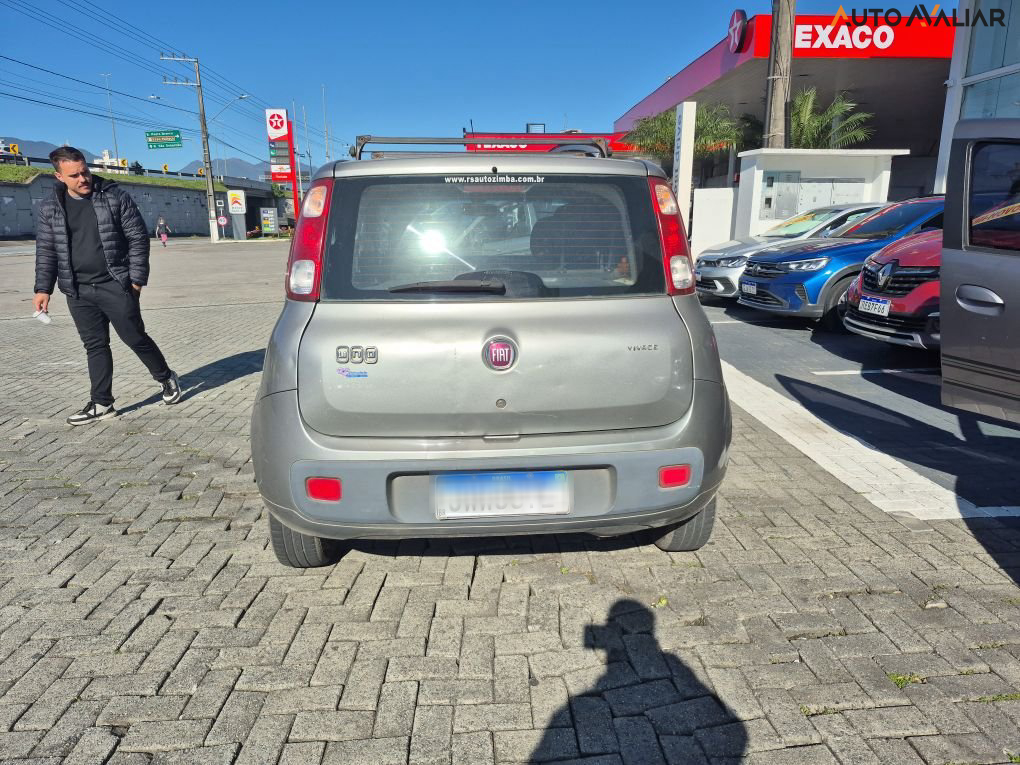 FIAT UNO 1.0 EVO VIVACE 8V FLEX 4P MANUAL