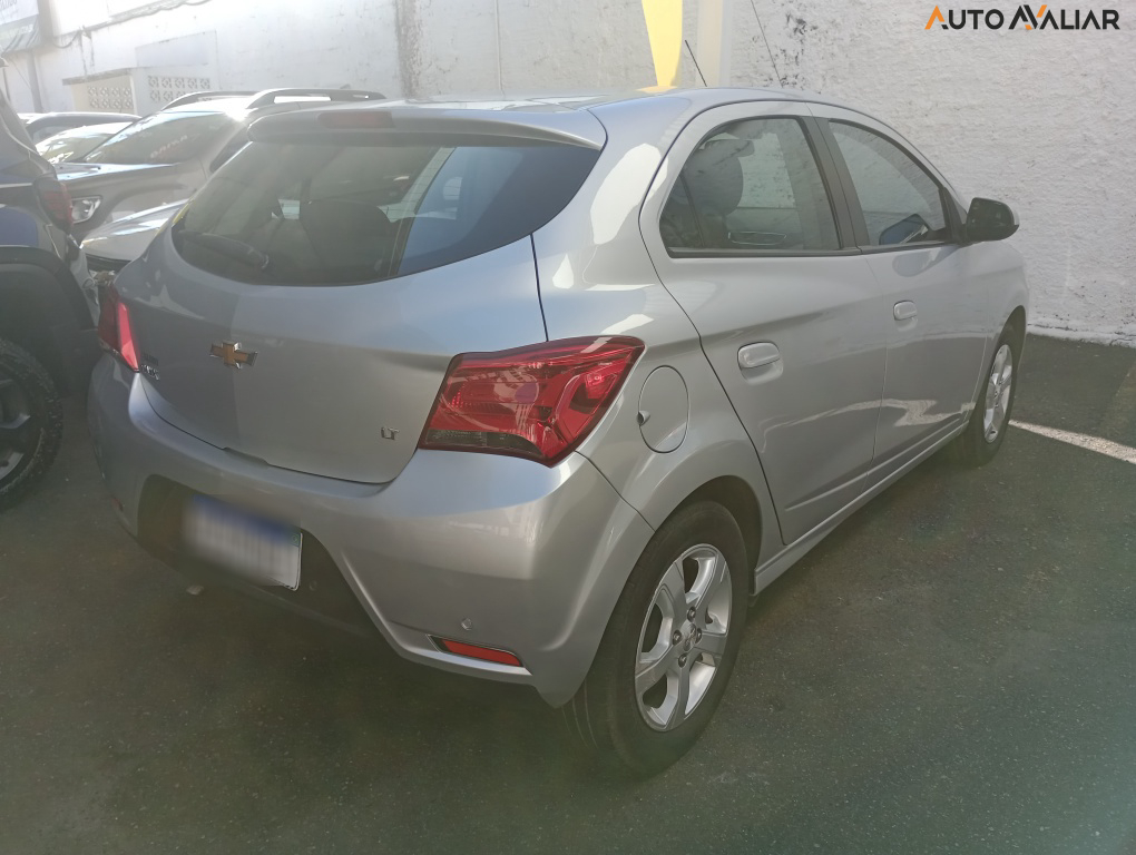 CHEVROLET ONIX 1.4 MPFI LT 8V FLEX 4P MANUAL