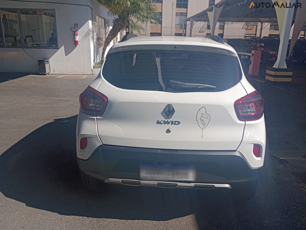 RENAULT KWID 1.0 12V SCE FLEX OUTSIDER MANUAL