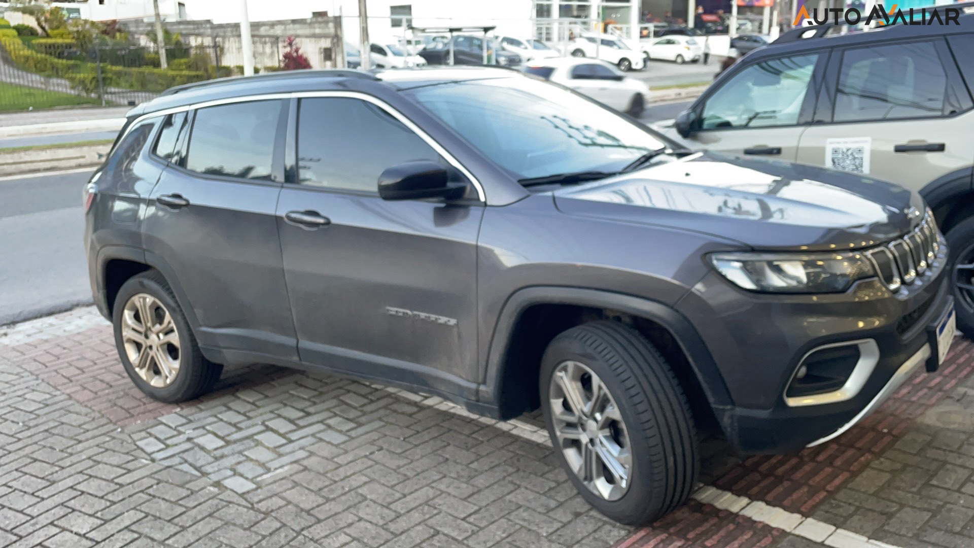 JEEP COMPASS 2.0 TD350 TURBO DIESEL LONGITUDE AT9