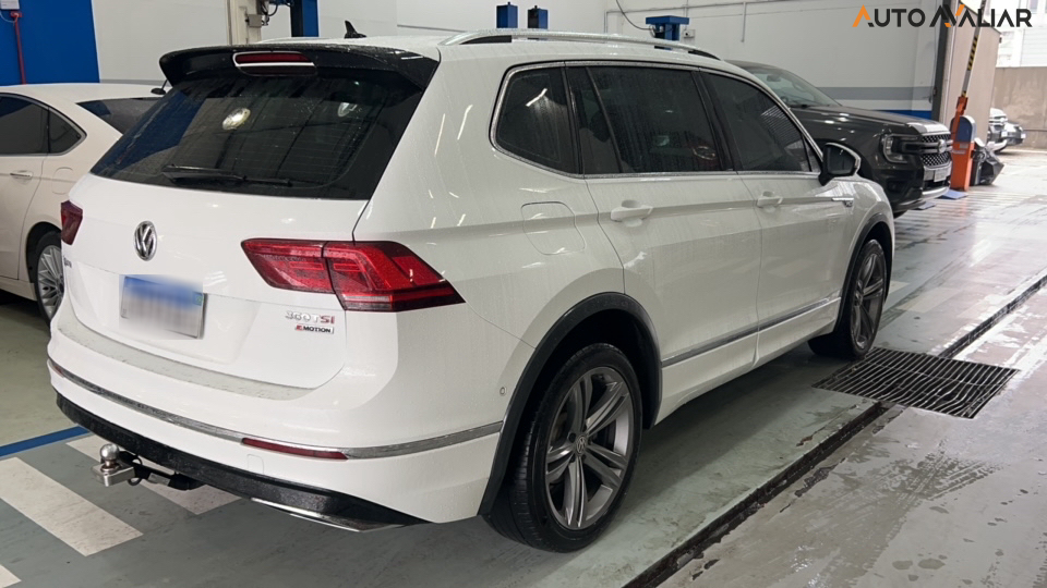 VOLKSWAGEN TIGUAN 2.0 350 TSI GASOLINA ALLSPACE R-LINE 4MOTION DSG