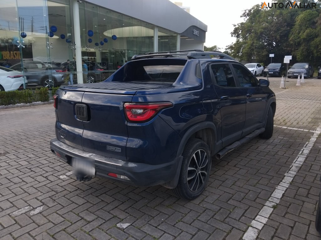 FIAT TORO 2.0 16v Turbo Diesel Ultra 4wd At9
