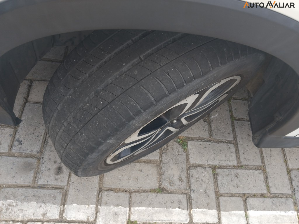 HONDA HR-V 1.8 16V FLEX LX 4P AUTOMATICO