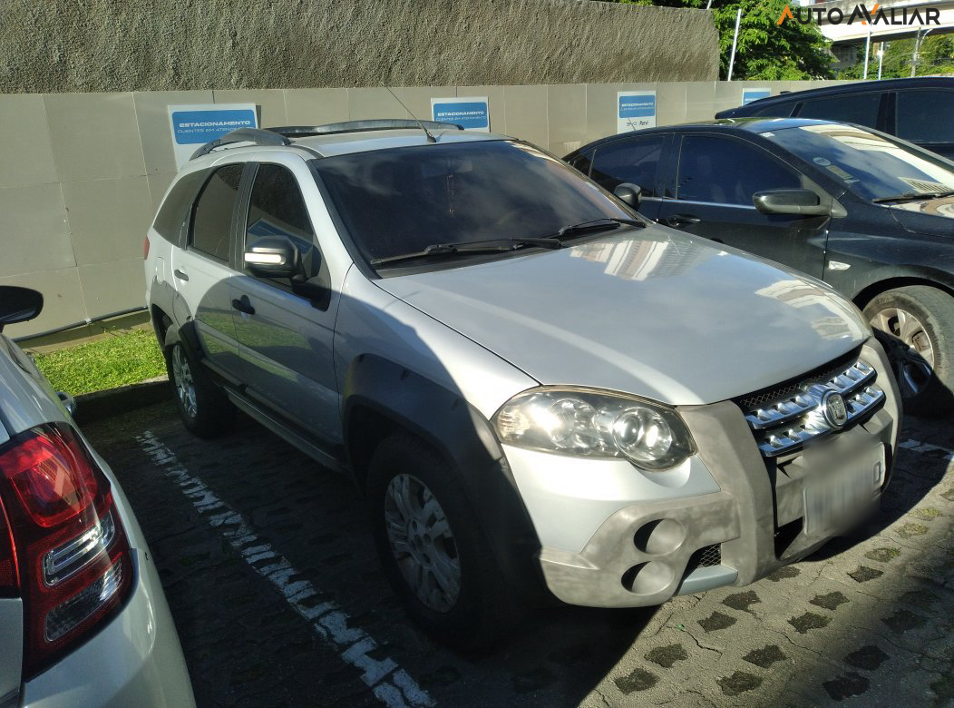 FIAT PALIO 1.8 MPI ADVENTURE WEEKEND 16V FLEX 4P AUTOMATIZADO