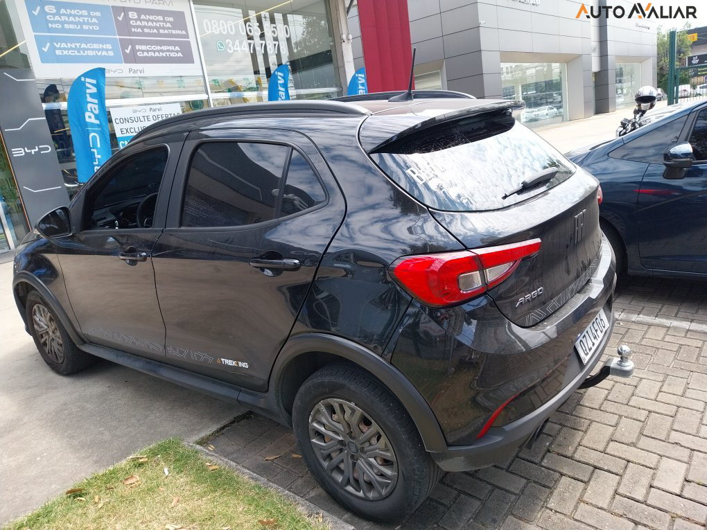 FIAT ARGO 1.3 FIREFLY FLEX TREKKING MANUAL