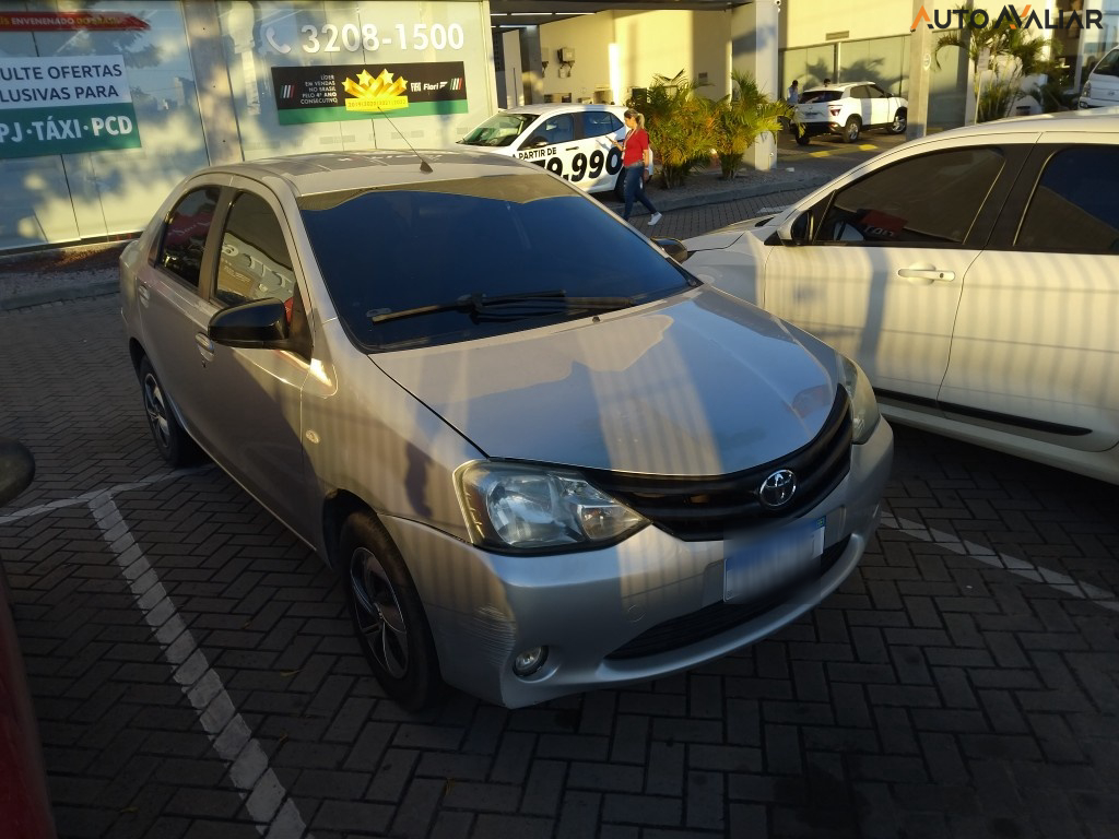 TOYOTA ETIOS 1.5 X SEDAN 16V FLEX 4P MANUAL