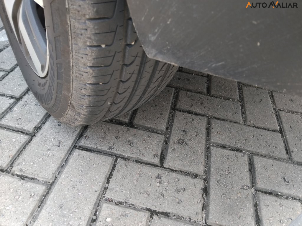 PEUGEOT 2008 1.6 16V FLEX GRIFFE 4P AUTOMATICO