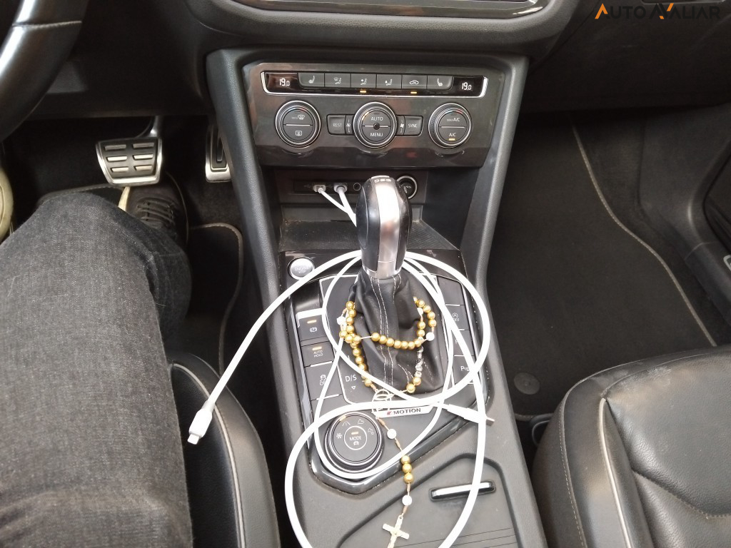 VOLKSWAGEN TIGUAN 2.0 350 TSI GASOLINA ALLSPACE R-LINE 4MOTION DSG