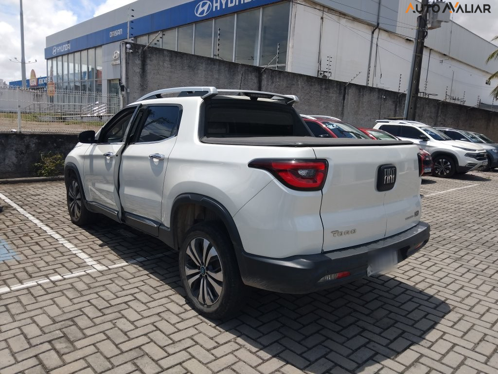 FIAT TORO 2.0 16V TURBO DIESEL VOLCANO 4WD AT9